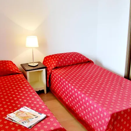 Charming Duplex Escape In Village Appartement Barjac (Gard)